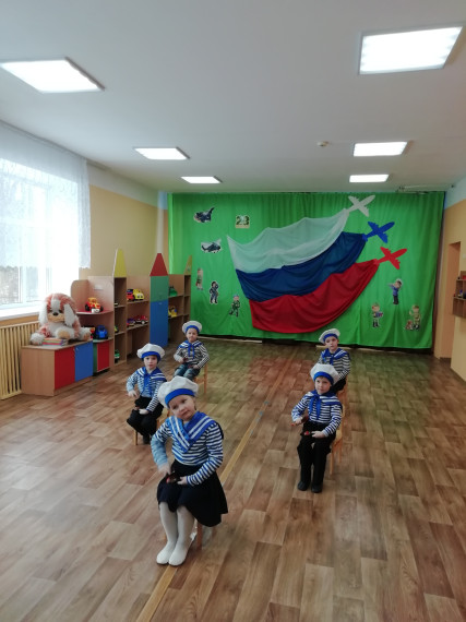 23 февраля.